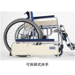 輪椅王 可折疊高背日本Miki HB22高背輪椅，配有金屬框架、織物座椅和靠背、大後輪和小前輪。文字出現在圖像底部。