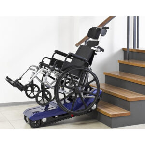 The wheelchairs of the Taiwanese brand Merits, the king of wheelchairs, are equipped with Taiwan Merits HKE209 [Crawler Type - Wheelchair Carrying Stairlift] display, which is placed at the bottom of the indoor stairs.
