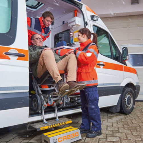 救護車專用輪椅樓梯機