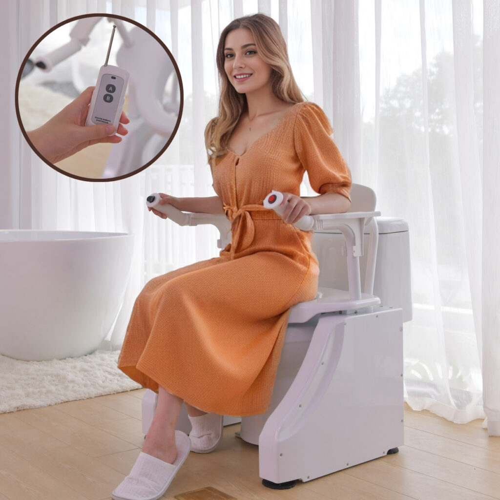 【車いすの王様】SLDのトイレ昇降椅子にオレンジ色のドレスを着た女性が座っています。拡大図は、ボタンのあるコントロール パネルを持っている手を示しています。明るいバスルームになりそうな雰囲気です。